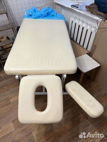 Кушетка косметологическая