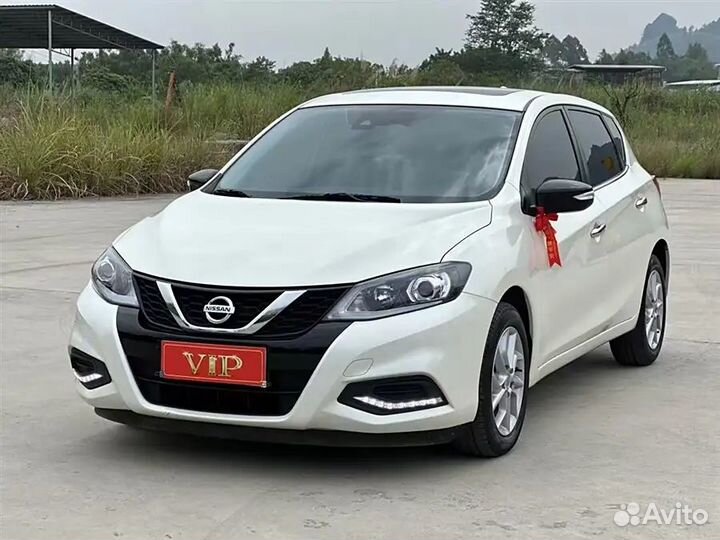 Nissan Tiida (China) 1.6 CVT, 2021, 10 000 км