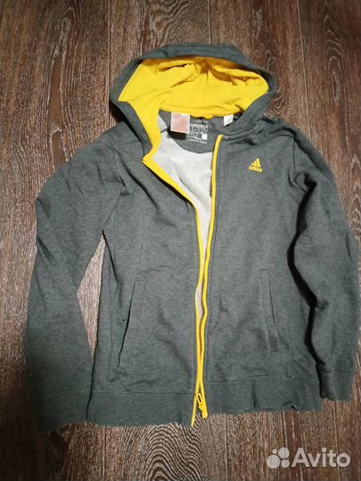 Спортивный костюм adidas 152