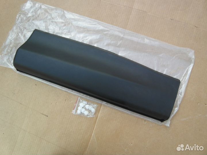Молдинг двери задней левой Аналог Mazda CX 5 11-17