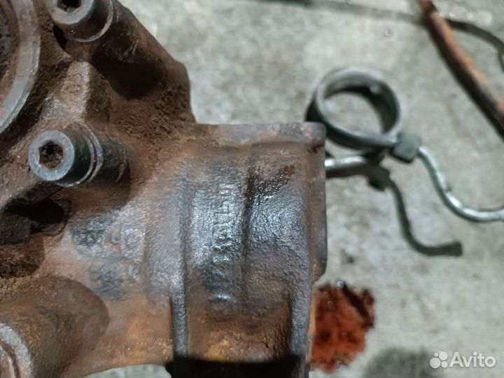 Рулевой редуктор Mercedes-Benz E-Class W124 M103