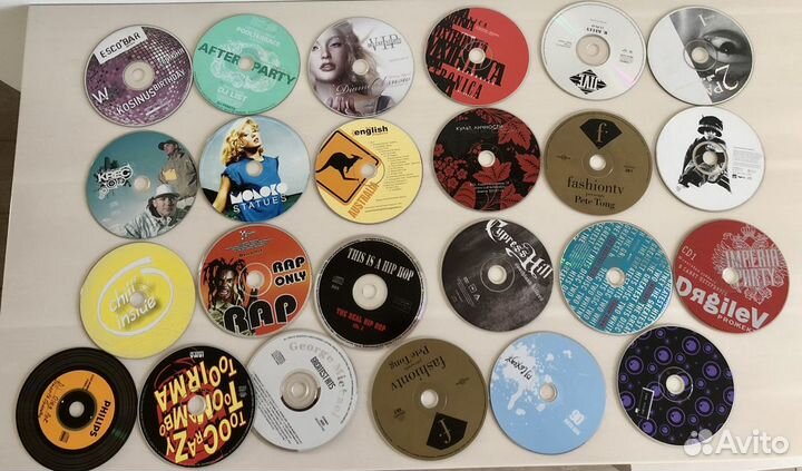 Коллекция CD дисков с вечеринок