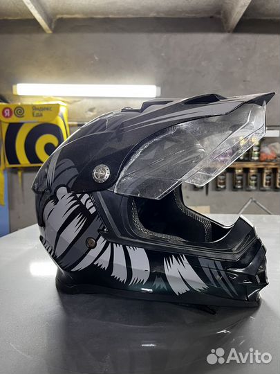 Кроссовый шлем