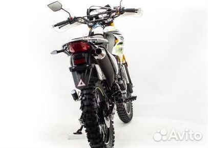 Мотоцикл Кросс enduro ST 250 (2021 г.)