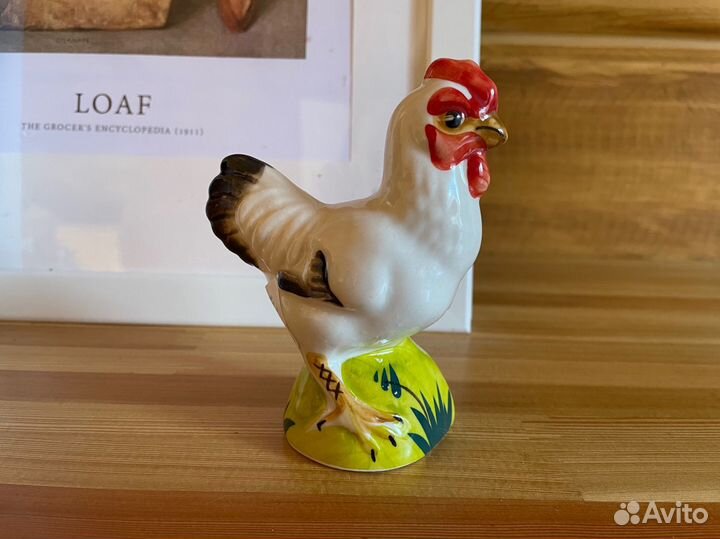 Статуэтка курочка