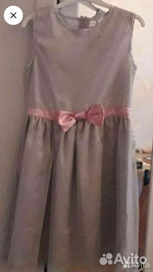 На праздник платье для девочки