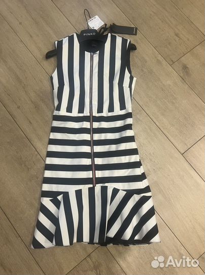 Платье Pinko xs