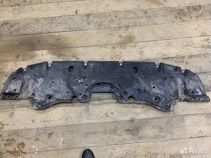 Пыльник переднего бампера Тойота рав 4 2020