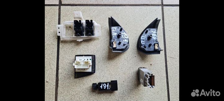 Кнопка управления Mitsubishi Lancer X