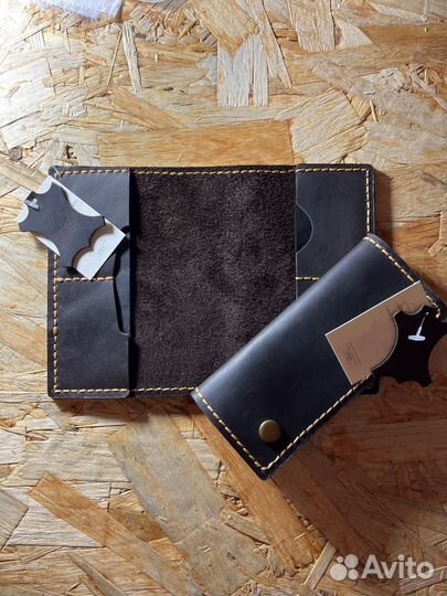 Обложка документов и ключница