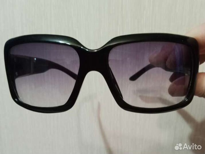 Солнцезащитные очки женские