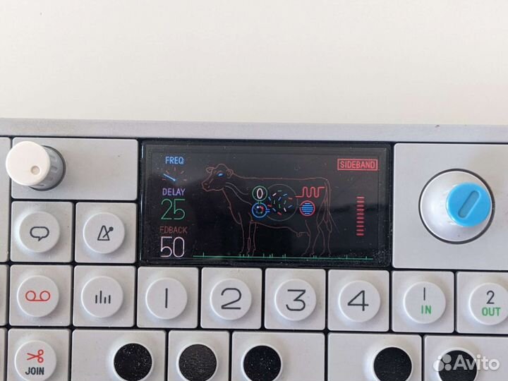 Синтезатор Teenage Engineering OP-1