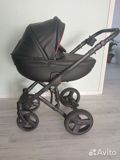 Прогулочная коляска 3 в 1 бу