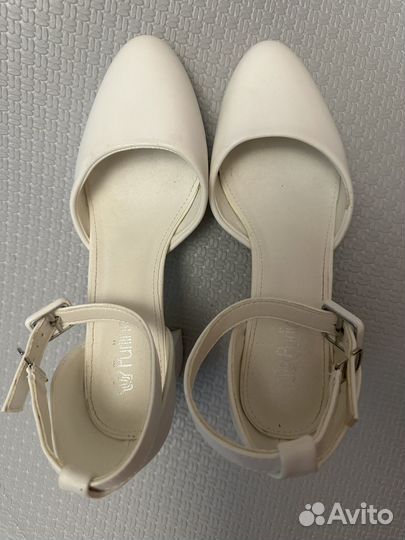 Туфли женские