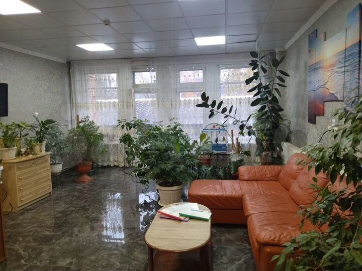 Гостиница, 2700 м²