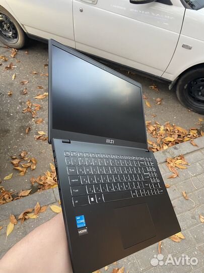 Ноутбук msi