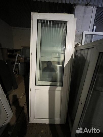 Двери баконные пвх бу 2050*750