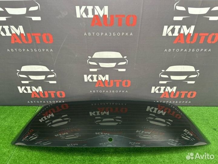 Стекло заднее(крышки багажника) Kia Ceed 1 Ed Hb