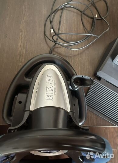 Игровой руль с педалями для компьютера defender