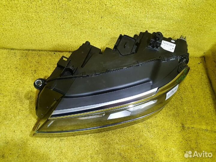 Фара левая Volkswagen Tiguan