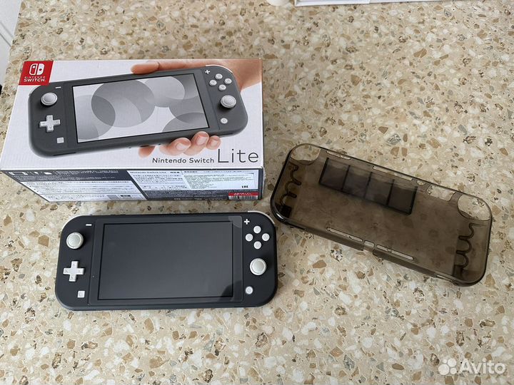 Nintendo switch lite с играми