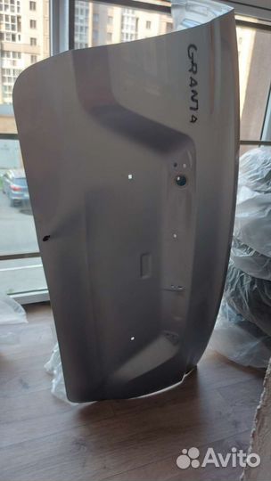 Крышка багажника Лада Гранта фл (поврежденная)