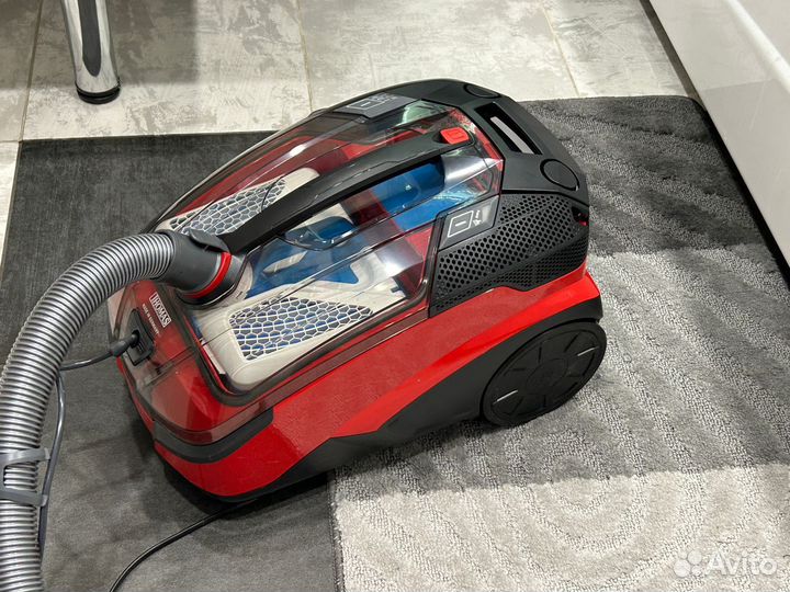 Моющий пылесос Thomas