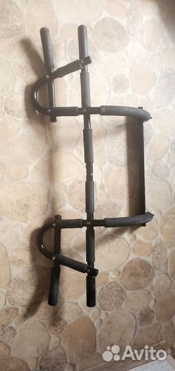 Турник на дверной проем