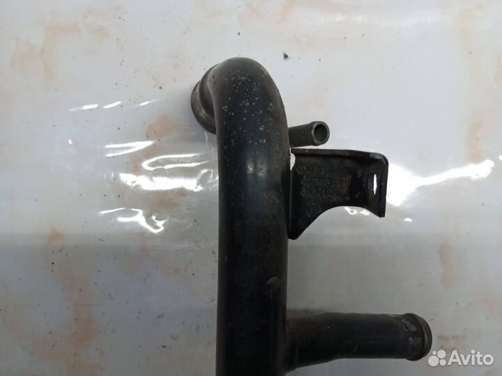 Трубка охлаждающей жидкости металлическая Audi A4