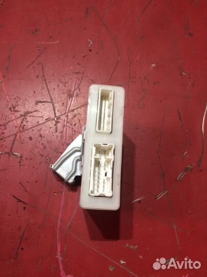 Блок управления сидением Nissan Murano Z50 VQ35DE