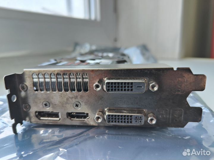 Видеокарта Asus GTX 660 OC 2GB