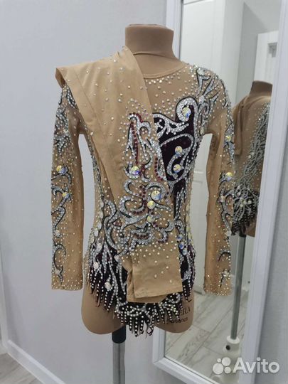 Костюм для художественной гимнастики 122