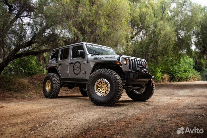 Диски Black Rhino Beadlock 17 6x139.7 Hummer