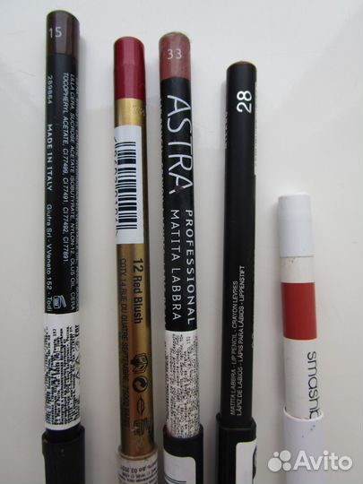 Карандаши для глаз и губ
