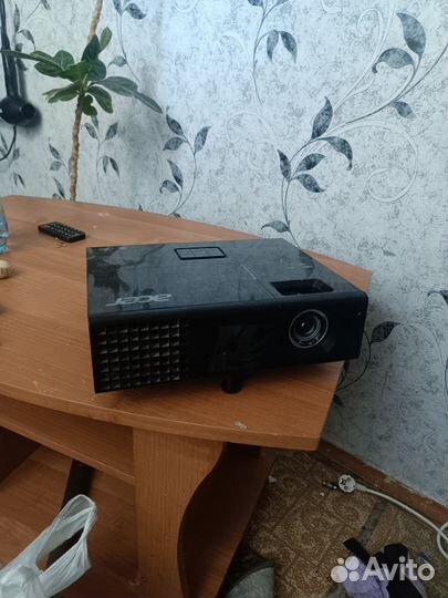 Проектор acer