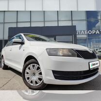 Skoda Rapid 1.6 AT, 2015, 179 001 км, с пробегом, цена 900 000 руб.