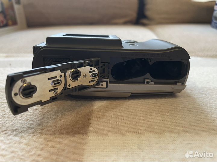 Цифровой фотоаппарат Olympus c200-zoom нерабочий