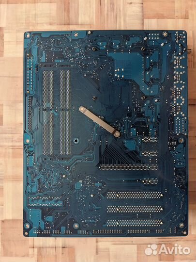 Материнская плата lga 775