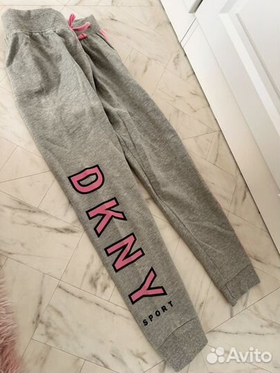 Спортивный костюм dkny