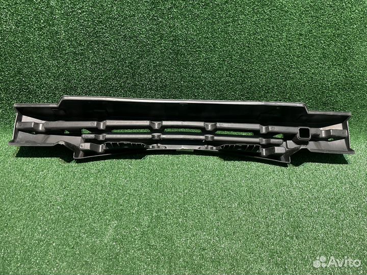 Усилитель переднего бампера LADA priora 2013-2018