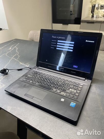 Ноутбук Lenovo