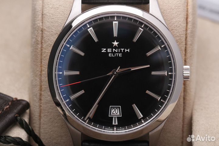 Zenith Captain Central Second 40 03.2020.670/21.C4