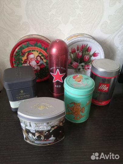 Жестяные банки коробки от чая, кофе, печенья