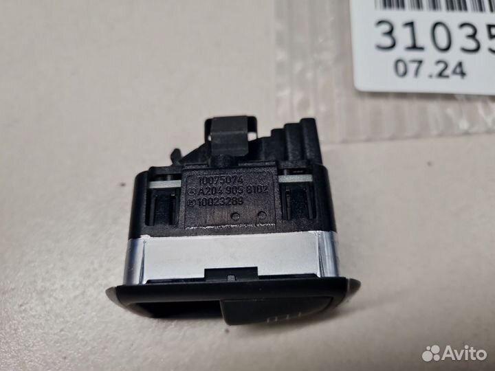 Кнопка стеклоподъемника Mercedes E-klasse W212 200