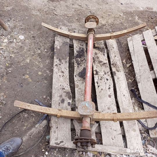 Ось балка для прицепа