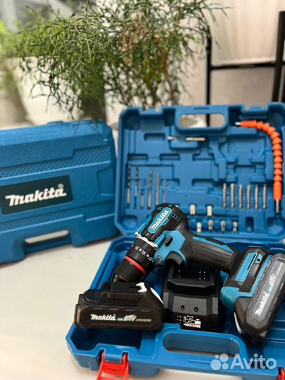 Шуруповерт аккумуляторный Макита