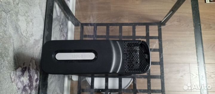 Xbox 360 с дефектом корпуса. Последняя прошивка