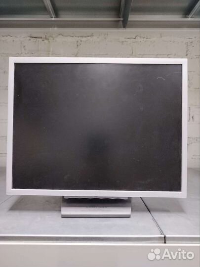 Монитор Samsung 152x