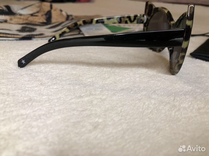 Molo новые очки+панамка 5-9 лет