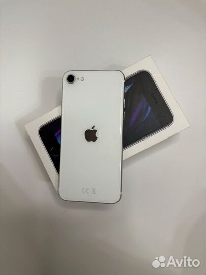 iPhone SE, 64 ГБ